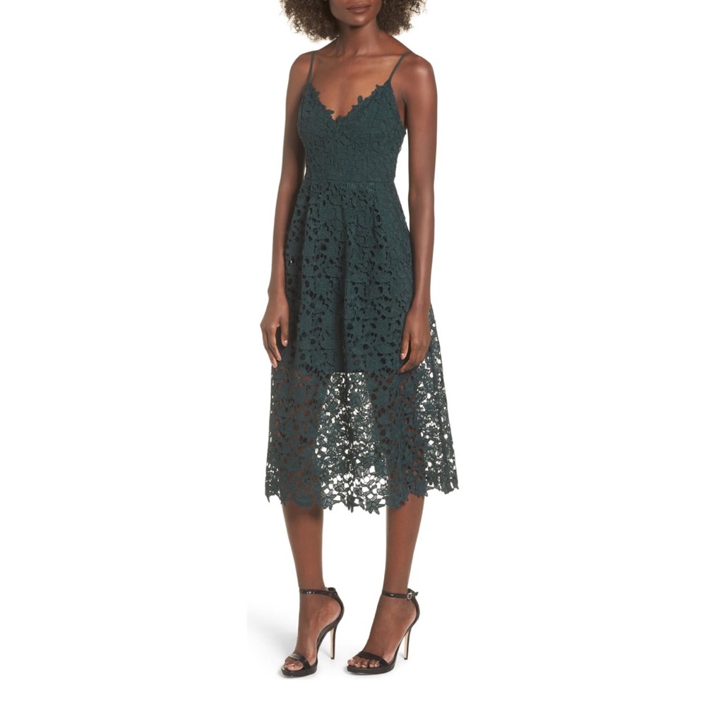ASTR the Label Lace Dress in Hunter Green